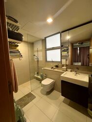 Prive (D19), Condominium #615229541